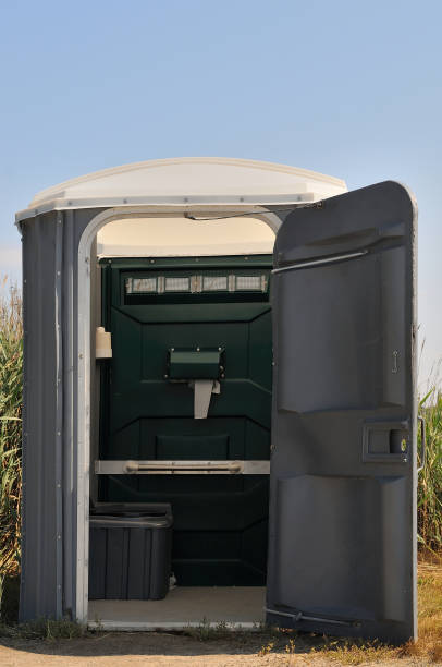 Best High-end porta potty rental  in Kapaau, HI